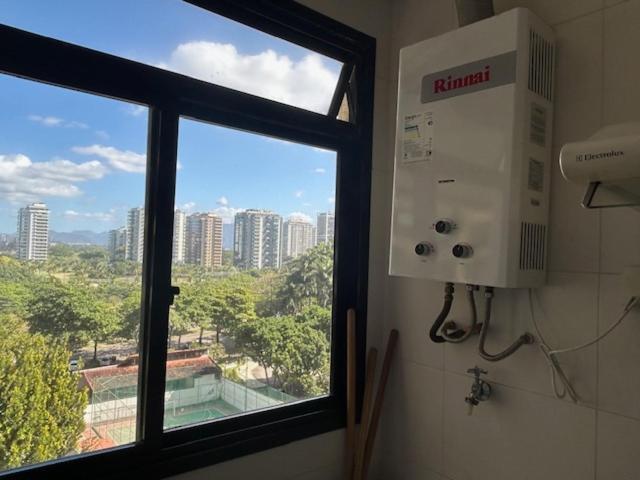 ريو دي جانيرو Lindo Apto No Barrabela, Todo Equipado, Com Arcondicionados Split Novos No Quarto E Na Sala, Limpissimo, Cheiroso, Novinho, Condominio Em Frente A Praia, Com Piscina Aquecida, Sauna, Quadra, Academia, Lavanderia, Salao De Beleza, Restaurantes, Mercad المظهر الخارجي الصورة